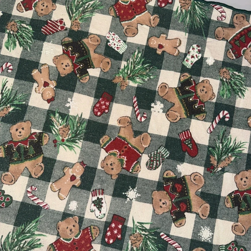 Christmas Tablecloth 44x58 Green Buffalo Check Teddy Bear Gingerbread Holiday
